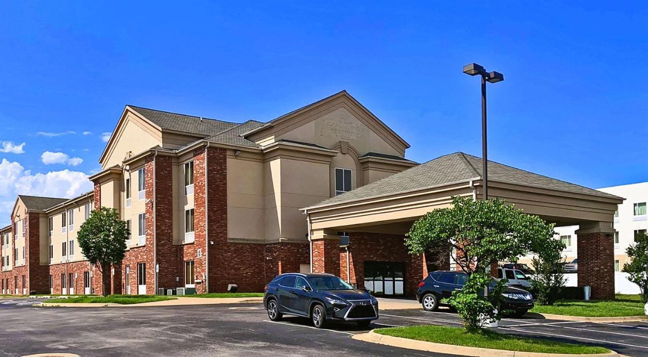 Rodeway Inn & Suites Tulsa Exterior photo